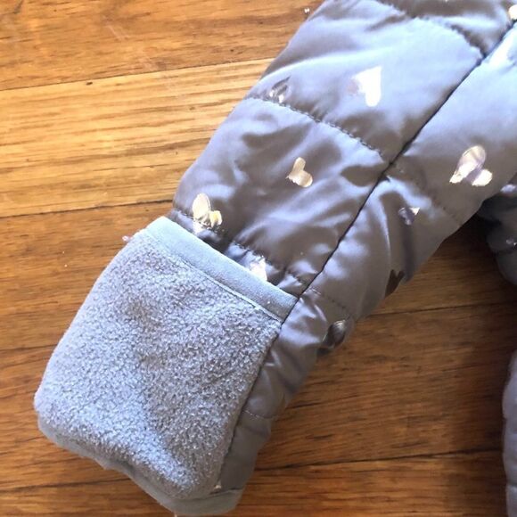 Tahari Snow Suit Bunting Gray Foil Heart Baby 6-9M - Picture 7 of 12